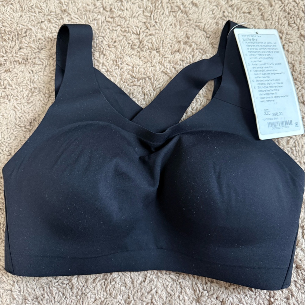 Seamless Black Bra